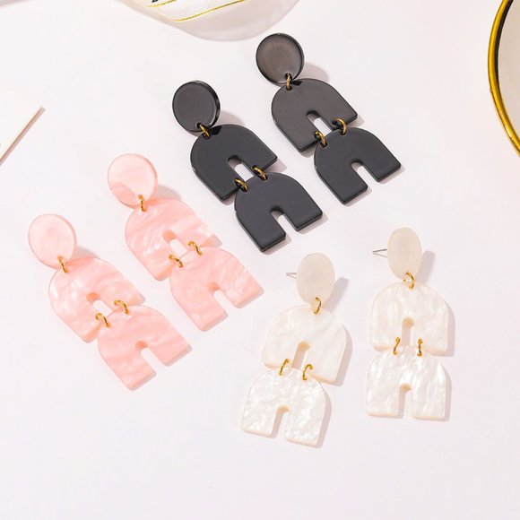 Boutique Jewelry - $5 JEWELRY CLEAROUT Acrylic Geometric Earrings